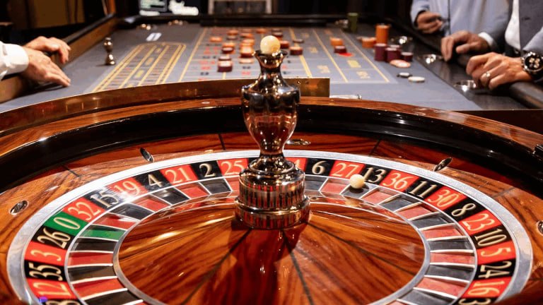 jilbet platform overview showing sports and casino game sections on screen